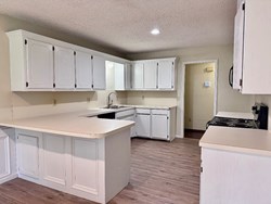 1037 NW 166th St, Edmond