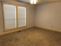 501 E Winston Cir, Broken Arrow