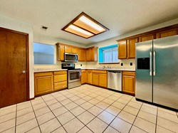 11628 Lorene Ave, Midwest City