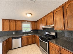 1054 Cumberland Mansion, Yukon