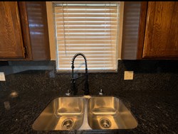 1054 Cumberland Mansion, Yukon