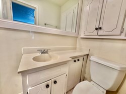 2724 NW 33rd St, Oklahoma City