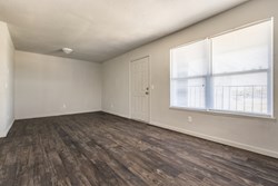 900 E Wayne St #208, Edmond