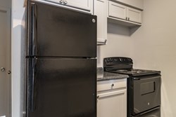 900 E Wayne St #208, Edmond