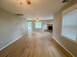 9904 SE 43rd St, Oklahoma City