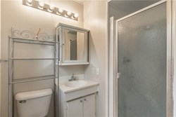 9 Shirley Ln, Edmond