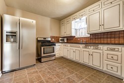 1733 NW 63rd St, Nichols Hills
