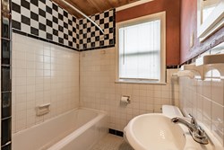 1733 NW 63rd St, Nichols Hills