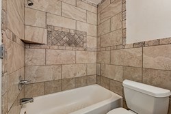 319 E Edwards St #5, Edmond
