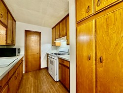 319 E Edwards St #11, Edmond