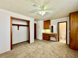 319 E Edwards St #11, Edmond