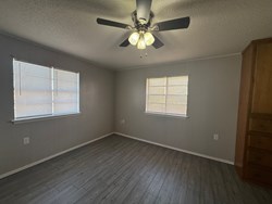 319 E Edwards St #12, Edmond