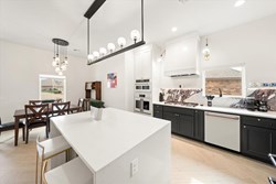 1304 Katelyn Ct, Yukon