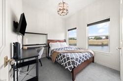 1304 Katelyn Ct, Yukon