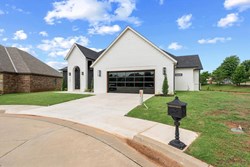 1304 Katelyn Ct, Yukon