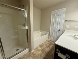 18123 E 43rd St, Tulsa