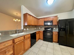 1612 NW 150th Ter, Edmond