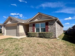 618 Audrey Dr, Tuttle
