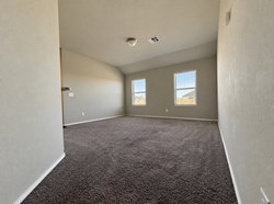 618 Audrey Dr, Tuttle