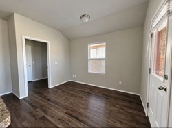 618 Audrey Dr, Tuttle