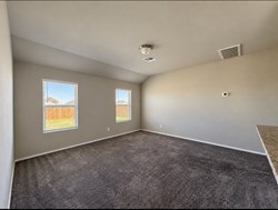 618 Audrey Dr, Tuttle