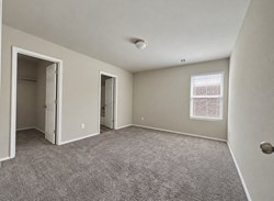 618 Audrey Dr, Tuttle