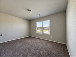 618 Audrey Dr, Tuttle