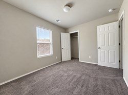 618 Audrey Dr, Tuttle