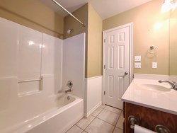 1928 NW 176th St, Edmond