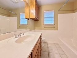 1928 NW 176th St, Edmond