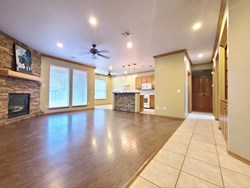 1928 NW 176th St, Edmond