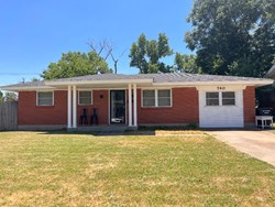 740 SW 4th Pl, Moore