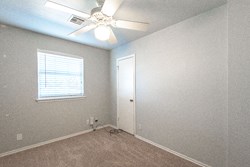 733 N Norman Ave, Moore