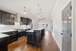 10716 Masters Circle, Jenks