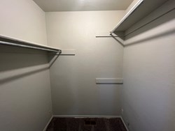 1902 Three Stars Rd, Edmond