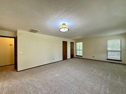 428 Sundance Ln, Edmond
