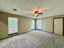 428 Sundance Ln, Edmond