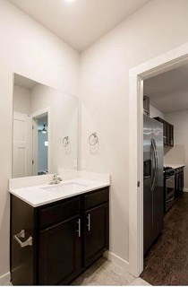2164 Camino Del Plaza Ln, Edmond