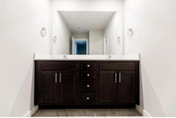 2164 Camino Del Plaza Ln, Edmond