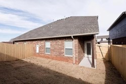 2164 Camino Del Plaza Ln, Edmond
