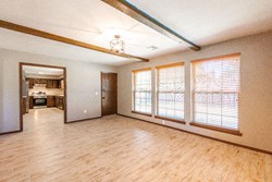 1425 Venus Cir, Edmond