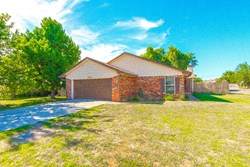 1425 Venus Cir, Edmond