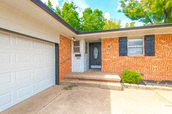 205 E 30th St, Edmond