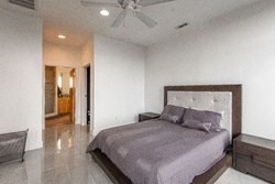 301 NE 4th #11, Oklahoma City