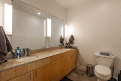301 NE 4th #11, Oklahoma City