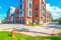301 NE 4th #11, Oklahoma City