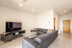 301 NE 4th #11, Oklahoma City