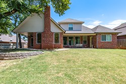 817 Colony Dr, Edmond