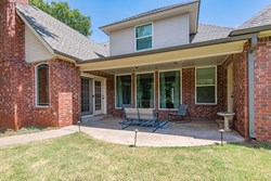 817 Colony Dr, Edmond