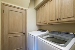 817 Colony Dr, Edmond